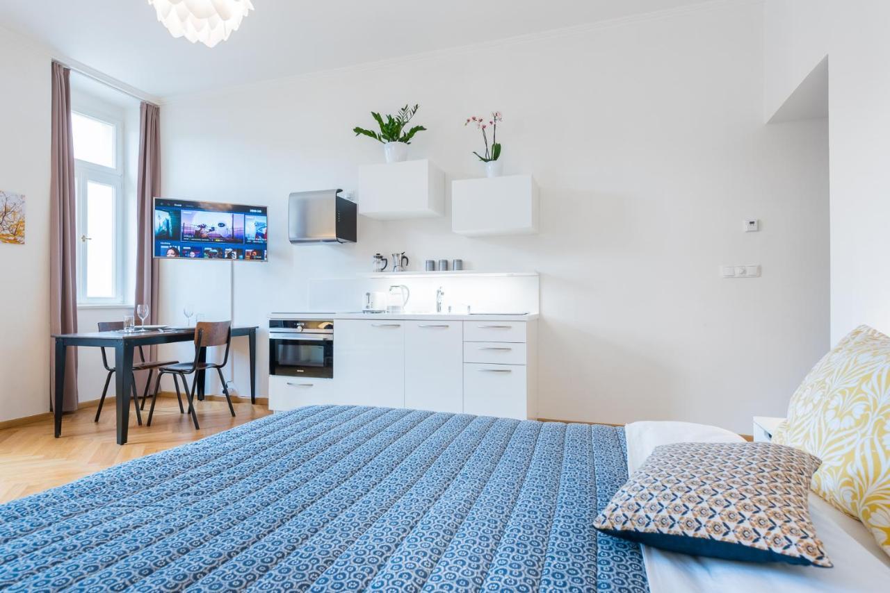 Beautiful Mala Strana Studio By Easybnb Πράγα Εξωτερικό φωτογραφία